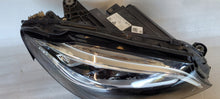 Laden Sie das Bild in den Galerie-Viewer, Frontscheinwerfer Mercedes-Benz A20591068005 A2059067905 LED Rechts oder Links