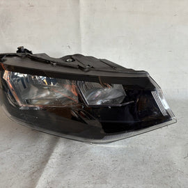 Frontscheinwerfer VW Caddy 2K8941006D 2K8941005B Ein Stück (Rechts oder Links) SCH6704845334cb