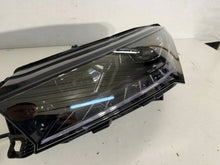 Laden Sie das Bild in den Galerie-Viewer, Frontscheinwerfer Skoda Enyaq IV 5LB941015H LED Links Scheinwerfer Headlight SCH4791694058fl