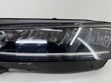 Laden Sie das Bild in den Galerie-Viewer, Frontscheinwerfer Skoda Octavia IV 5E4941015 Links Scheinwerfer Headlight SCH7620497534kp