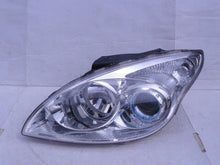 Laden Sie das Bild in den Galerie-Viewer, Frontscheinwerfer Hyundai I30 921012LXXX Links Scheinwerfer Headlight SCH8696396458xp