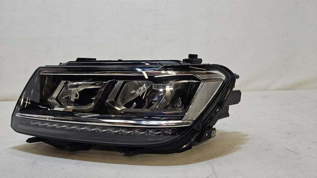 Frontscheinwerfer VW Tiguan 5NB941035B Links Scheinwerfer Headlight