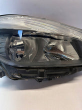Load image into Gallery viewer, Frontscheinwerfer Mercedes-Benz W176 A1768200461 Rechts Scheinwerfer Headlight SCH9355413430fr