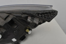 Laden Sie das Bild in den Galerie-Viewer, Frontscheinwerfer Ford Focus NX7B-13E014-CF Full LED Rechts Headlight SCH4041764754fo
