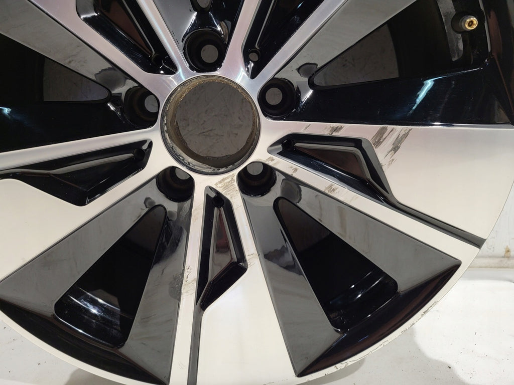 1x Alufelge 18 Zoll 7.5" 5x112 52ET A4474015500 Mercedes-Benz Vito W447 FEL7583260039kf