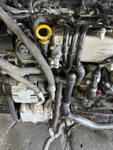 Laden Sie das Bild in den Galerie-Viewer, Motor Audi Seat Skoda VW I DCY 2.0 TDI Diesel Engine Unkomplett MOT1891371957fm