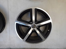 Laden Sie das Bild in den Galerie-Viewer, 1x Alufelge 17 Zoll 7.5" 5x112 56ET Glanz Schwarz 8P0601025AL Audi Rim Wheel FEL2059787290vr