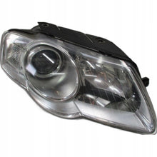 Laden Sie das Bild in den Galerie-Viewer, Frontscheinwerfer VW Passat Rechts Scheinwerfer Headlight