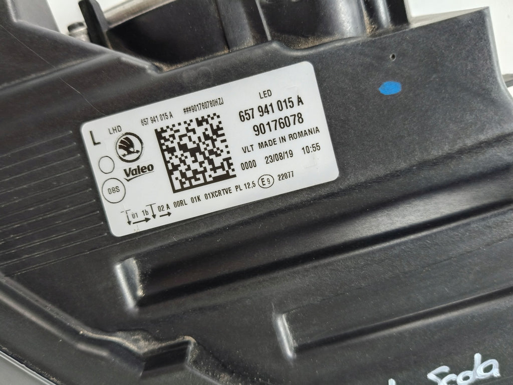 Frontscheinwerfer Skoda Scala 657941015A Full LED Ein Stück (Rechts oder Links) SCH6863233561bh