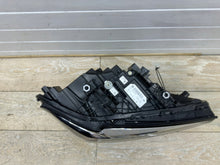 Laden Sie das Bild in den Galerie-Viewer, Frontscheinwerfer BMW G31 G30 5A388C4-04 Full LED Rechts Scheinwerfer Headlight SCH5656880409an