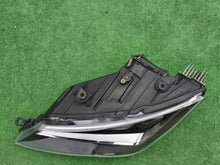 Laden Sie das Bild in den Galerie-Viewer, Frontscheinwerfer Seat Leon 5f1 5F1941007B Links Scheinwerfer Headlight SCH1134250153ly