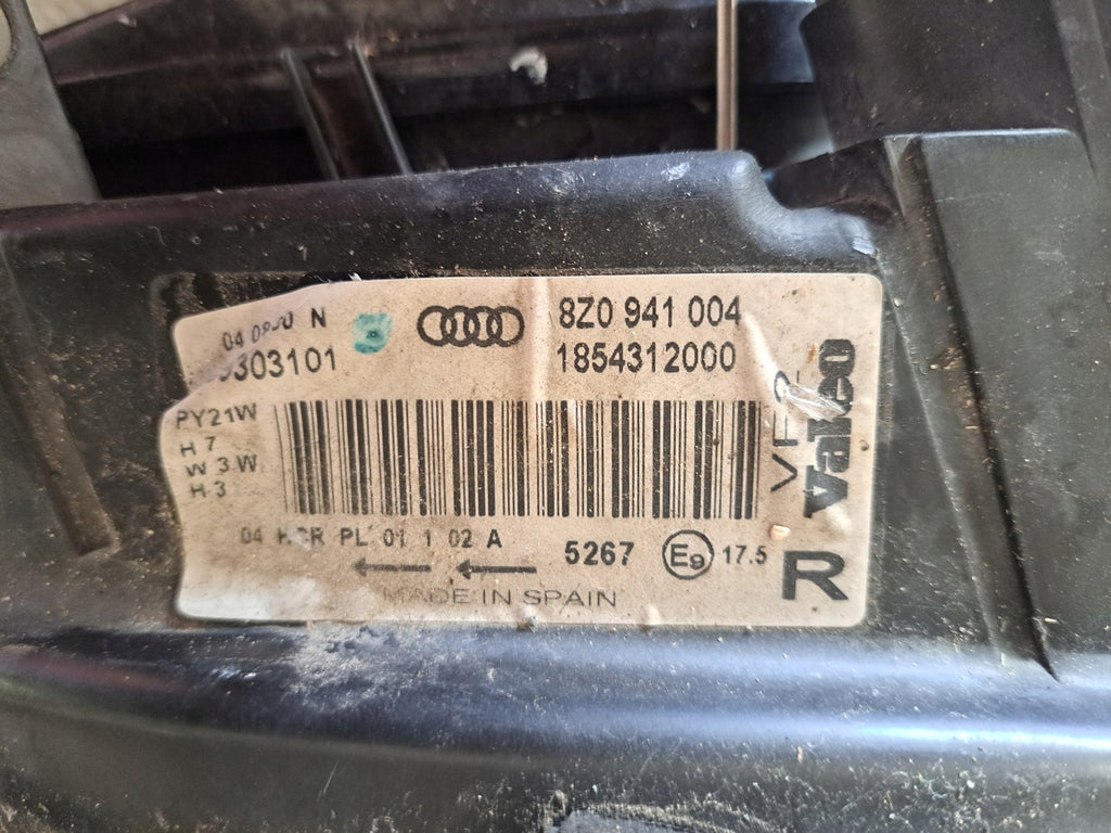 Frontscheinwerfer Audi A2 8Z0941004 Rechts Scheinwerfer Headlight