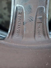 Load image into Gallery viewer, 1x Alufelge 18 Zoll 8.0" 5x112 38ET Glanz Graphit A2534010700 Mercedes-Benz Mg FEL1713062776bt