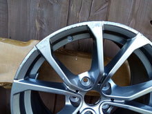 Laden Sie das Bild in den Galerie-Viewer, 1x Alufelge 17 Zoll 7.5&quot; 5x120 30ET 6883518 Bmw Rim Wheel
