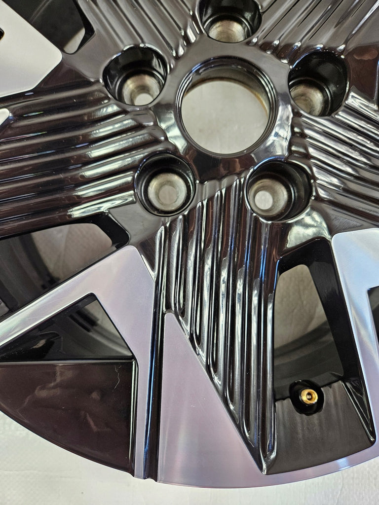 1x Alufelge 16 Zoll 6.0" 5x114.3 38ET 403006971 Nissan Qashqai I Leaf Ze0 Ze1