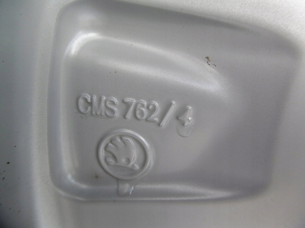 1x Alufelge 16 Zoll 7.0" 5x100 46ET 6V0601025B Skoda Fabia Iii Rim Wheel