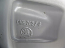 Laden Sie das Bild in den Galerie-Viewer, 1x Alufelge 16 Zoll 7.0&quot; 5x100 46ET 6V0601025B Skoda Fabia Iii Rim Wheel