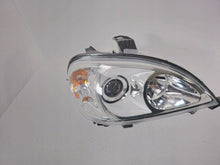 Load image into Gallery viewer, Frontscheinwerfer Mercedes-Benz W163 A1638205261 Xenon Rechts Headlight SCH1661031058jh