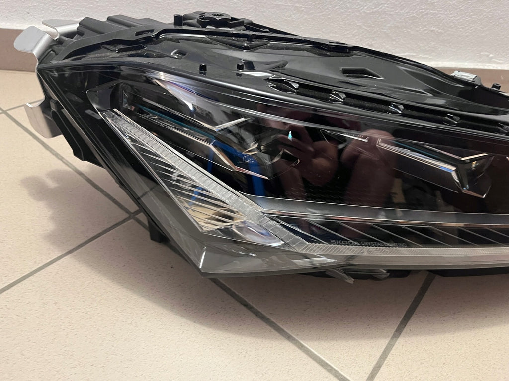 Frontscheinwerfer Skoda Superb 3P1941016A 3P1941016 Full LED Rechts oder Links SCH7657724363cv