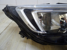 Laden Sie das Bild in den Galerie-Viewer, Frontscheinwerfer Opel Crossland X 13467968 Rechts Scheinwerfer Headlight SCH7740373258ob