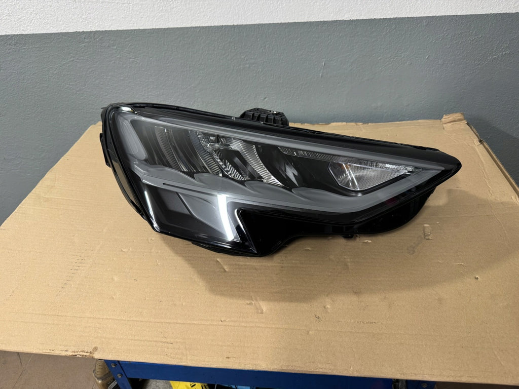 Frontscheinwerfer Audi A3 8Y0941012 Rechts Scheinwerfer Headlight SCH6137020301ur