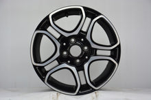 Laden Sie das Bild in den Galerie-Viewer, 1x Alufelge 15 Zoll 5.5" 4x100 42ET Glanz 403003630R Renault Rim Wheel FEL8680064709qi