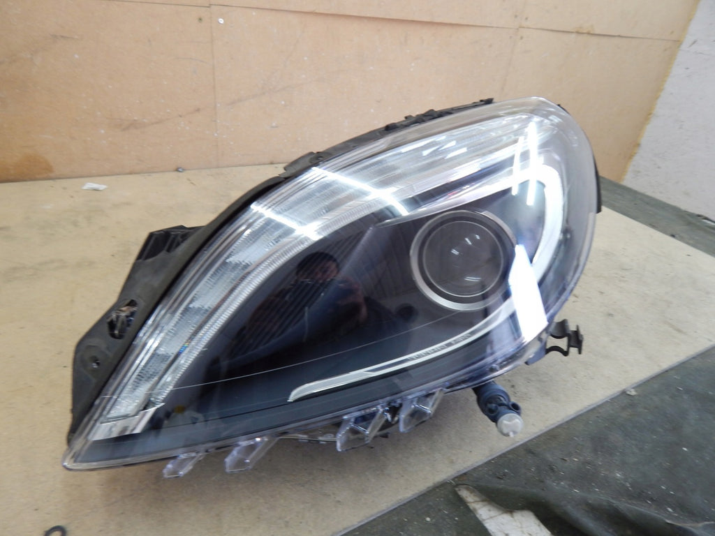 Frontscheinwerfer Mercedes-Benz W246 A2468207161 LED Links Headlight SCH7210401497al
