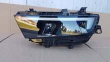 Laden Sie das Bild in den Galerie-Viewer, Frontscheinwerfer Opel Astra L 9858777280 Links Scheinwerfer Headlight SCH2952681731fb
