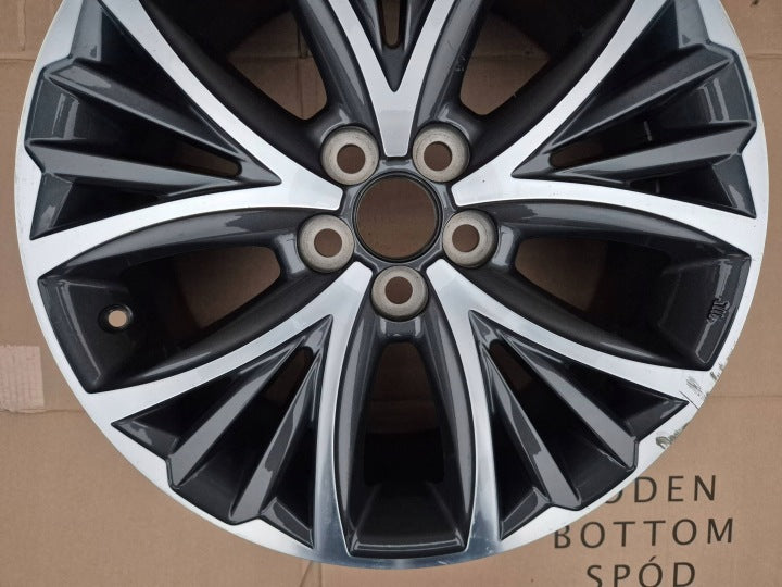 1x Alufelge 17 Zoll 6.5" 4x100 50ET PW4570D005 Toyota Auris Rim Wheel FEL7262010061wy