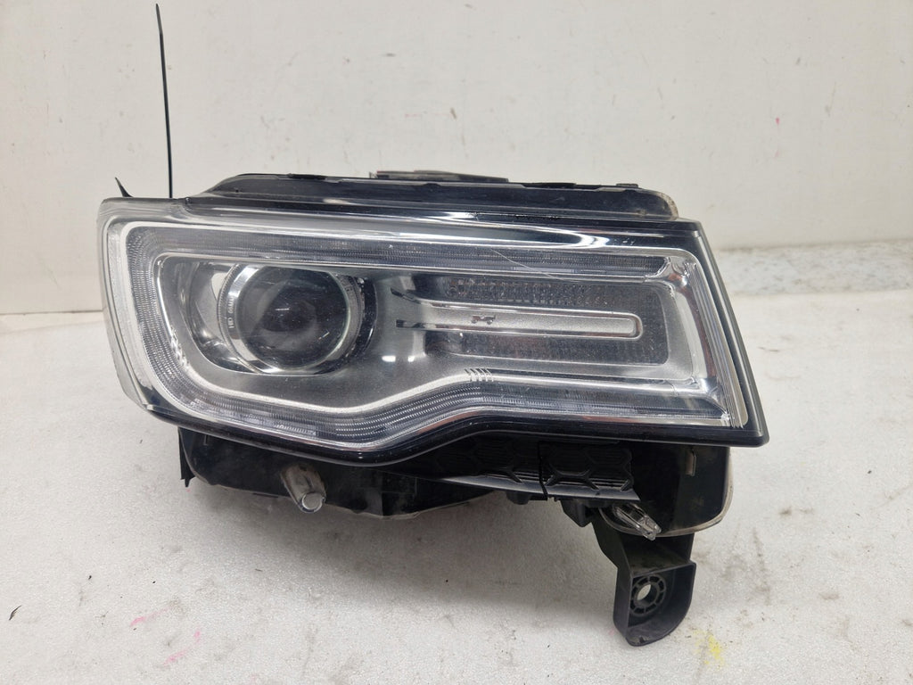 Frontscheinwerfer Jeep Grand Cherokee IV Wk2 55112926AB Rechts Headlight SCH9988512238di