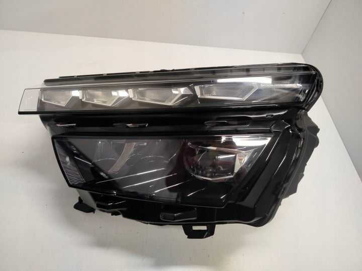 Frontscheinwerfer Skoda Kamiq 658941015F 658941016D Full LED Ein Satz Headlight SCH1819570036fa