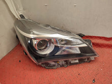 Load image into Gallery viewer, Frontscheinwerfer Toyota Yaris LED Rechts Scheinwerfer Headlight SCH1392423661dz