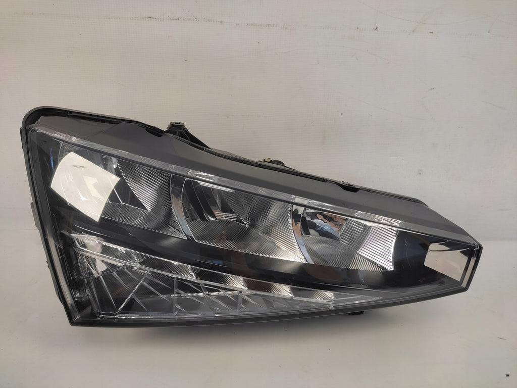 Frontscheinwerfer Skoda Scala 657941016 Rechts Scheinwerfer Headlight SCH1936189571yn
