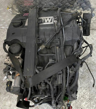 Laden Sie das Bild in den Galerie-Viewer, Motor BMW 3 E91 E90 N43B20 2.0 75TKm 2010 Benzin Engine Komplett