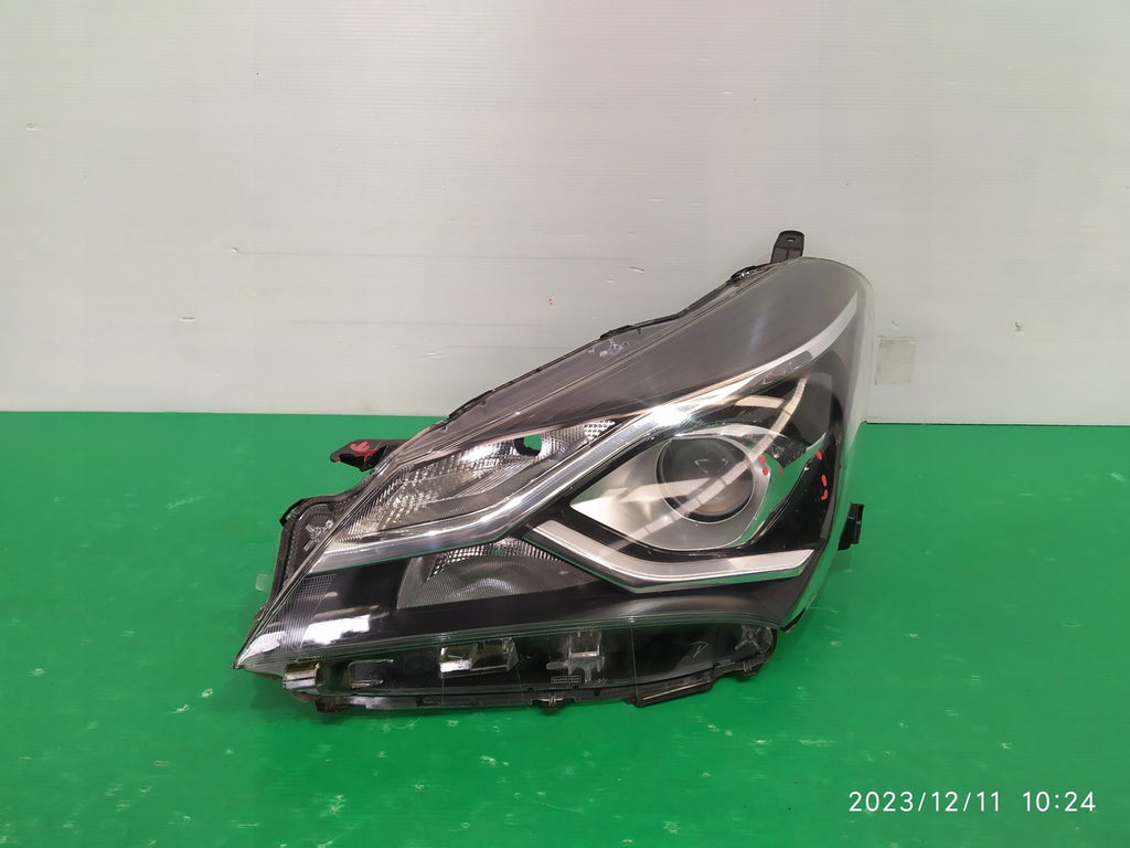 Frontscheinwerfer Toyota Yaris LED Links Scheinwerfer Headlight
