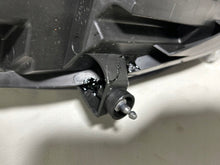 Laden Sie das Bild in den Galerie-Viewer, Frontscheinwerfer Ford Fiesta LED Links Scheinwerfer Headlight SCH9267889226xp