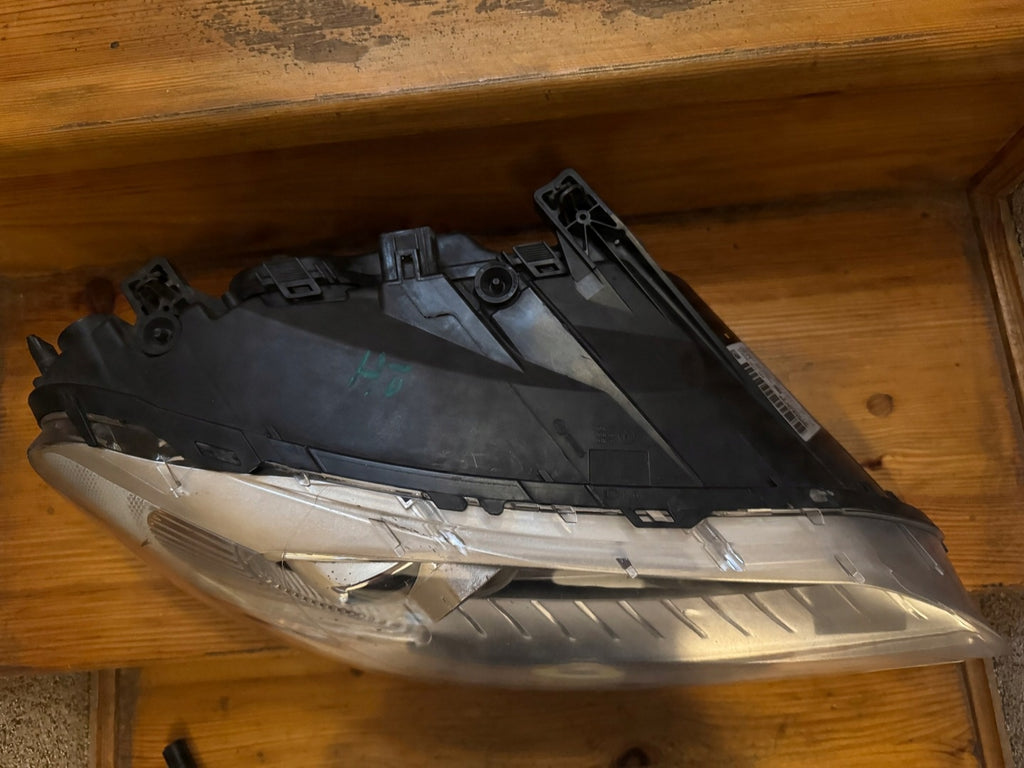 Frontscheinwerfer Volvo S80 V70 31420014 Rechts Scheinwerfer Headlight