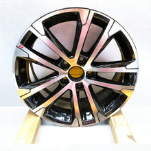 Load image into Gallery viewer, 1x Alufelge 17 Zoll 7.0&quot; 5x100 Glanz Silber 3G060025F VW Passat Rim Wheel