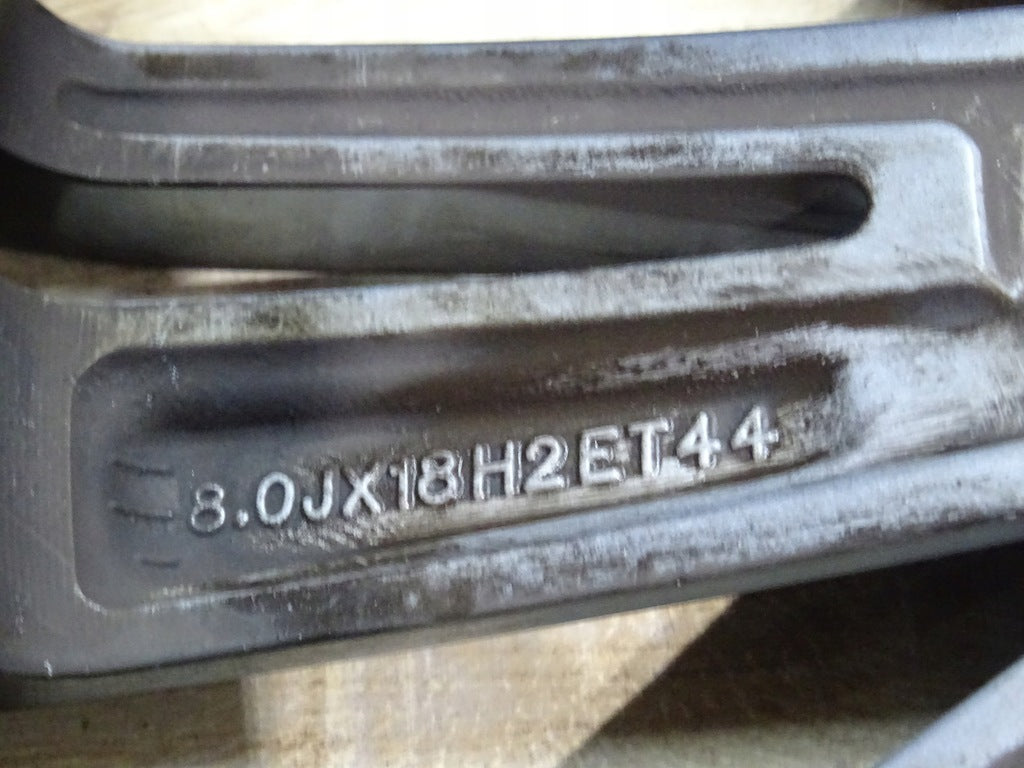 1x Alufelge 18 Zoll 8.0" 5x112 44ET 3G0601025BN- VW Passat B8 Rim Wheel FEL9785854549ha