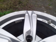 Load image into Gallery viewer, 1x Alufelge 18 Zoll 8.0" 5x112 40ET 4051665044324 Seat I Rim Wheel FEL3724435986mi
