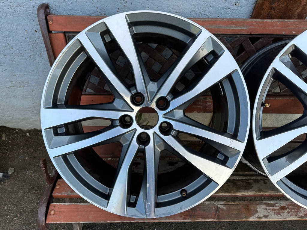 1x Alufelge 19 Zoll 8.5" 5x112 40ET Glanz Graphit 4K0601025M Audi A6 C7 Mg