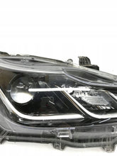 Load image into Gallery viewer, Frontscheinwerfer Toyota Corolla 8113002T3100 19400S7247208674 Rechts Headlight SCH8917383365kq