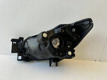Load image into Gallery viewer, Frontscheinwerfer Mazda 2 Dj DB5J-51030 Rechts Scheinwerfer Headlight