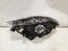 Load image into Gallery viewer, Frontscheinwerfer BMW 1 F21 F20 7229679 7229680 Ein Stück (Rechts oder Links)