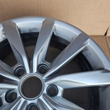 Load image into Gallery viewer, 1x Alufelge 17 Zoll 6.0" 5x112 48ET 5G0601025K VW Golf Vii Rim Wheel FEL3075299391ts