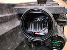 Laden Sie das Bild in den Galerie-Viewer, Frontscheinwerfer Kia Ceed 92102J7500 J792111020 Full LED Rechts Headlight