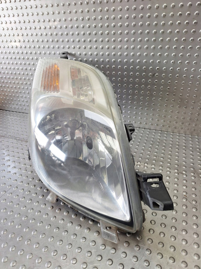 Frontscheinwerfer Toyota Yaris 81110-0D120 Rechts Scheinwerfer Headlight SCH2179310732cr