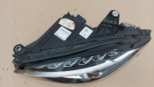 Laden Sie das Bild in den Galerie-Viewer, Frontscheinwerfer Mercedes-Benz W205 A2059062504 LED Links Headlight SCH9458197165lr