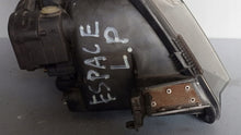 Load image into Gallery viewer, Frontscheinwerfer Renault Espace IV Xenon Links Scheinwerfer Headlight SCH6051275319yo