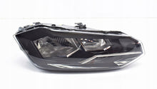 Laden Sie das Bild in den Galerie-Viewer, Frontscheinwerfer VW Polo 2G1941006 LED Rechts Scheinwerfer Headlight